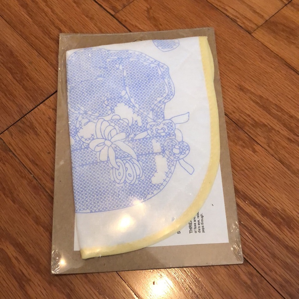 7 Baby Cross Stitch Kits - Picture 11 of 15